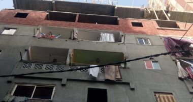 صور.. إيقاف 5 حالات بناء مخالف بأحياء العامرية غرب الإسكندرية