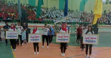 انطلاق فعاليات الدورة العربية لخماسيات كرة القدم بجامعة جنوب الوادى.. صور