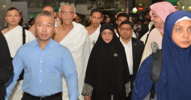رئيسة سنغافورة تؤدى مناسك العمرة خلال زيارتها للسعودية