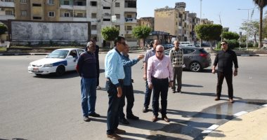 صور.. محافظ بورسعيد يقرر إزالة الإشغالات وفتح الشوارع المغلقة بالمناخ والزهور 