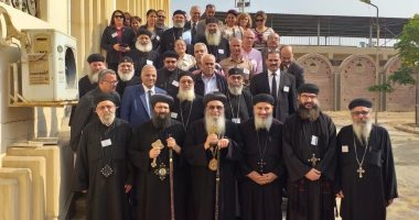 اللجنة الكنسية للتربية الدينية المسيحية تجتمع بدير العزب بالفيوم