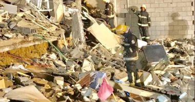 تفاصيل انهيار واجهة مبنى فى الدمام بالسعودية وإصابة 13 شخصاً.. فيديو 