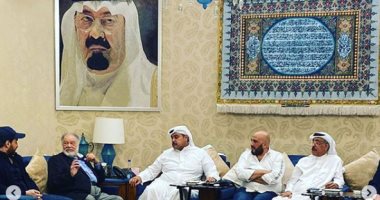  الأمير فهد بن عبد الله يستقبل الفنان يحيى الفخرانى وأسرة الملك لير