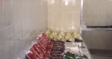 فيديو.. وفود برلمانية تتأكد من جودة وجبات السجناء فى برج العرب