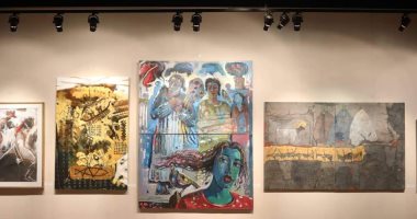 افتتاح معرض "أفريقيا بريشة فنانيها" بالهناجر.. بمشاركة 31 فنانا أفريقيا