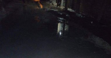 شكوى من تسريب مياه الشرب وغرق الشوارع بقرية العمارية بالمنيا