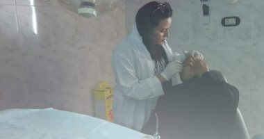 صحة البحر الأحمر : الكشف على 212 حالة ضمن قافلة طبية بأم الحويطات بسفاجا