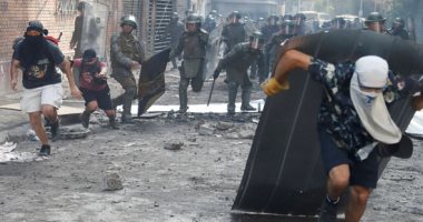 اشتباكات عنيفة بين الشرطة والمتظاهرين فى تشيلى