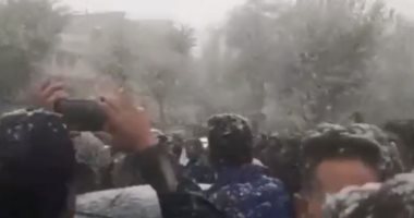 فيديو.. إيرانيون يحتجون تحت الثلوج رفضا لقرارات الحكومة 