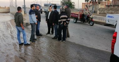 نائب محافظ شمال سيناء يتفقد  تصريف المياه من الشوارع والميادين بالعريش
