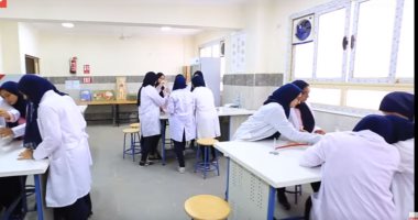 مدارس المتفوقين.. صناعة جيل قادر على حل مشكلات مصر وتحتضن الموهوبين.. فيديو