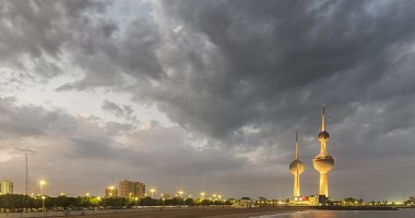 طقس الخليج.. حار بالكويت معتدل بالبحرين وممطر في السعودية والإمارات