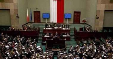 الحكومة البولندية تنال ثقة مجلس النواب