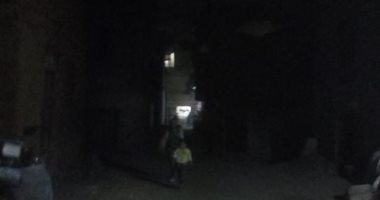 قارىء: الشوارع تغرق فى الظلام بسبب عدم إضاءة أعمدة الإنارة بقرية نواج 