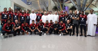 منتخب عمان يطير إلى قطر للمشاركة فى كأس الخليج.. صور
