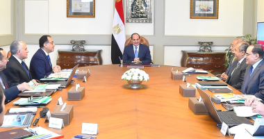 الرئيس السيسى يتابع الموقف التنفيذى لمشروعات تنمية محافظة شمال سيناء