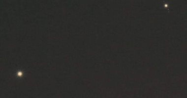 صور.. كوكب الزهرة "رمز الحب" والمشترى "ملك الكواكب" فى اقتران بقبة السماء فى ظاهرة فلكية خلابة.. الكوكبان يزينان سماء مصر والوطن العربى حتى الفجر ويمكن رؤيتهما دون الحاجة لتليسكوبات أو نظارات معظمة