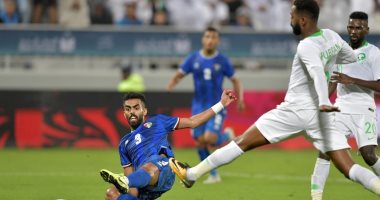 منتخب الكويت يبحث عن فوز تأخر 21 عاما ضد عمان فى كأس الخليج