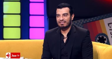 إيهاب توفيق ضيف هشام عباس ببرنامج "شريط كوكتيل".. اليوم