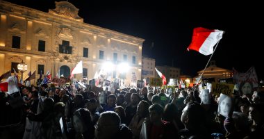 احتجاجات جديدة تطالب باستقالة رئيس وزراء مالطا على خلفية قضية اغتيال صحفية