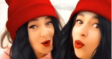 دنيا وإيمى سمير غانم تحتفلان بفلاتر "عيد الميلاد" على أغنية "ملطشة القلوب".. فيديو