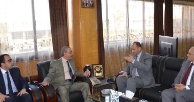 محافظ الإسماعيلية يستقبل مساعد وزير الداخلية لمنطقة القناة ومدير الأمن