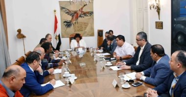 وزيرة الثقافة تجتمع مع رؤساء قطاعات الوزارة لبحث خطة عام 2020 