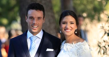 لاعب التنس الأسبانى روبرت أجوت يحتفل بزفافه على ملكة جمال أسبانيا السابقة