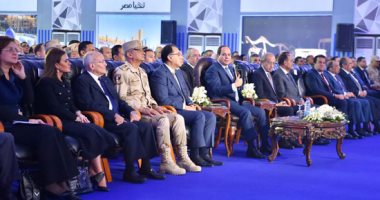 السيسى: مصر جادة فى تطوير الصناعة والدولة تكلفت المليارات لجلب الاستثمارات