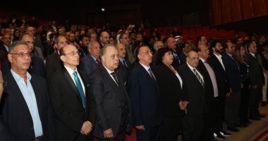 انطلاق مهرجان الإسكندرية للمسرح العربى بالسلام الوطنى