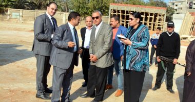 محافظ القليوبية يتفقد مشروعات مدينة شبرا الخيمة لدفع الأعمال 