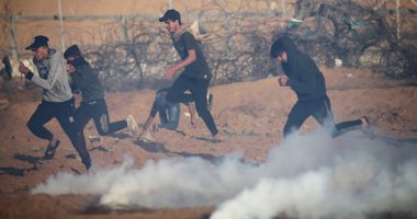 إصابة عشرات الفلسطينيين بالاختناق بعد قمع الاحتلال للمشاركين فى مسيرة كفر قدوم