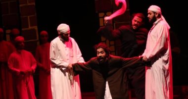  حضور جماهيري كبير ل "جبر الخواطر" في ثالث أيام "الإسكندرية المسرحى العربي"