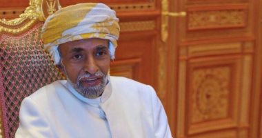 سلطان عمان يصدق على الميزانية العامة لبلاده