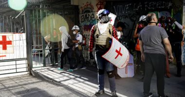 استمرار الاشتباكات العنيفة فى تشيلى بين المتظاهرين والشرطة بالشوارع
