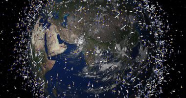 الوكالة الفضائية الأوروبية توقع اتفاقية تنظيف مدار الأرض من النفايات