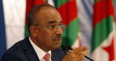 رئيس الوزراء الجزائرى نور الدين بدوى يقدم استقالته لرئيس الجمهورية