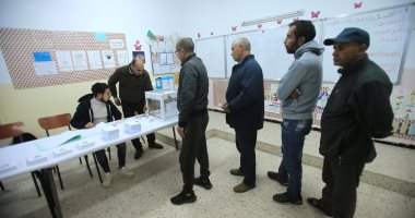 ملايين الجزائريين يواصلون التصويت فى الانتخابات الرئاسية