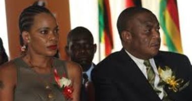 تفاصيل اتهام عارضة أزياء زوجة نائب رئيس زيمبابوى بمحاولة قتله مرتين