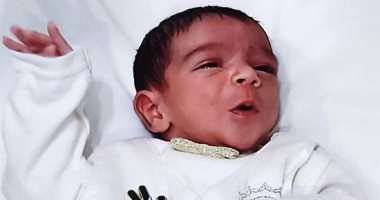 صور.. مصرى بالإمارات يطلق على مولوده اسماً مركباً "محمد بن راشد" 