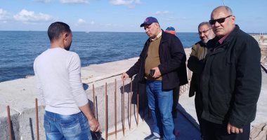 صور.. جولة لرئيس هيئة حماية الشواطىء فى دمياط وبورسعيد 