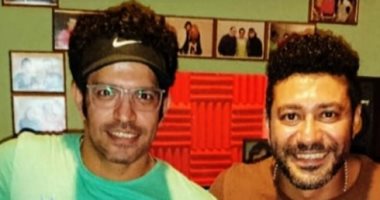 محمد عز ينتهى من تسجيل أغنية "فاكرينى مرتاح" بتوقيع شريف حمدان