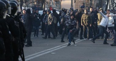شرطة أوكرانيا تعتقل 26 شخصا خلال احتجاجات فى كييف 