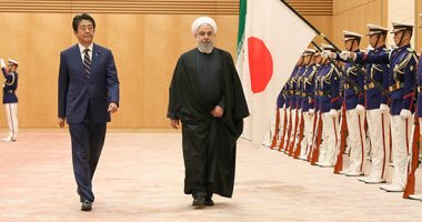 رئيس وزراء اليابان يطالب حسن روحانى الالتزام بالاتفاق النووى