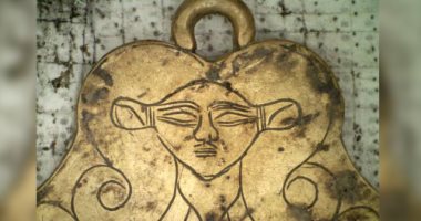 العثور على قطع ذهبية لـ حتحور داخل مقابر أثرية فى اليونان.. اعرف الحكاية
