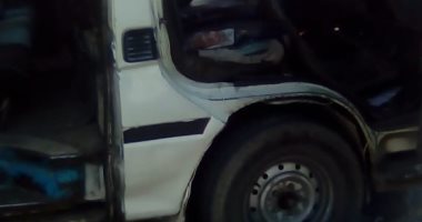إصابة 8 فى حادث تصادم سياراتين ميكروباص بالإسماعيلية 