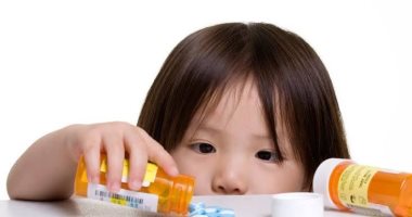 دراسة أمريكية: ارتفاع معدلات التسمم الدوائى من المسكنات بين الأطفال 