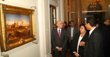 وزيرة الثقافة تدعو الطلاب لزيارة معرض كنوز متاحفنا 4 للتعرف على ثروات مصر