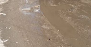 شكوى من غرق شارع وابور الخليج بالمنيا بسبب كسر ماسورة المياه