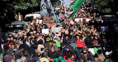 الجيش الجزائرى يحبط محاولة تفجير استهدفت مسيرة سلمية بوسط العاصمة